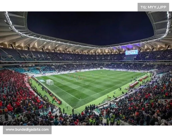 伯纳乌球场音乐会现场，球迷体验升级瞬间